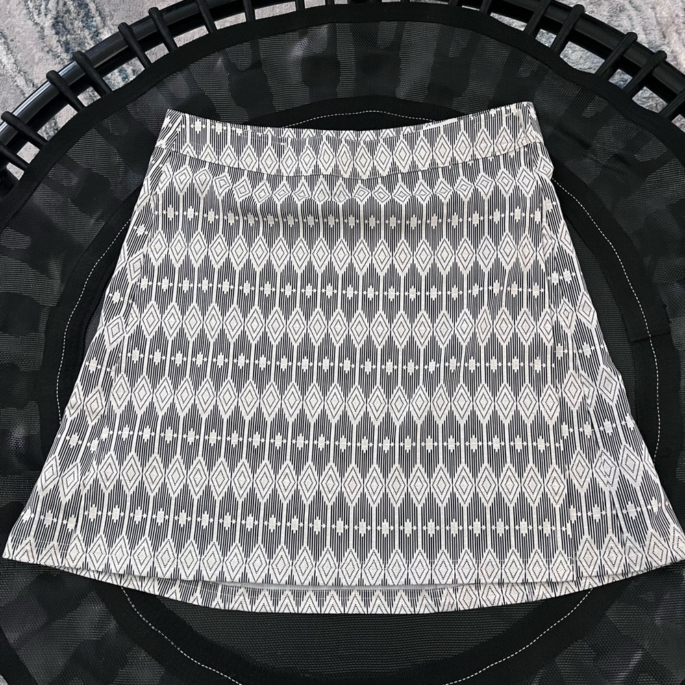 Rip skirt Hawaii black and Khaki Geometric Print Length 1 Skirt